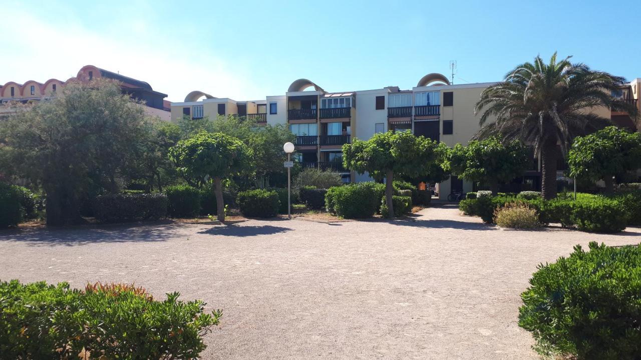 Studio Cabine Avec Jardinet A 30 M De La Plage, Au Calme. Gruissan Exterior photo